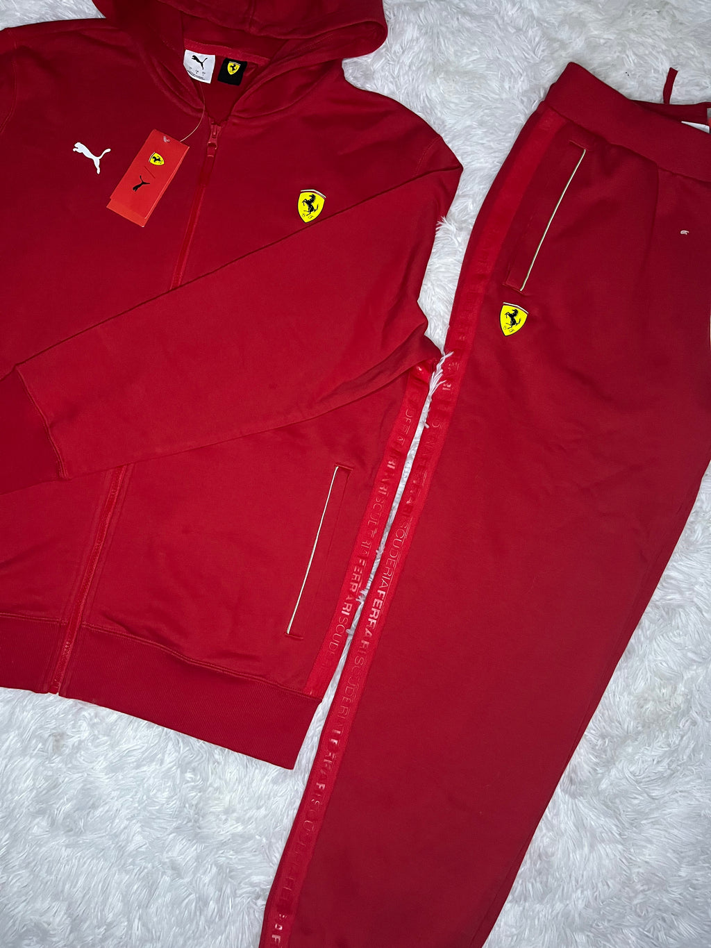Conjunto puma Scuderia Ferrari