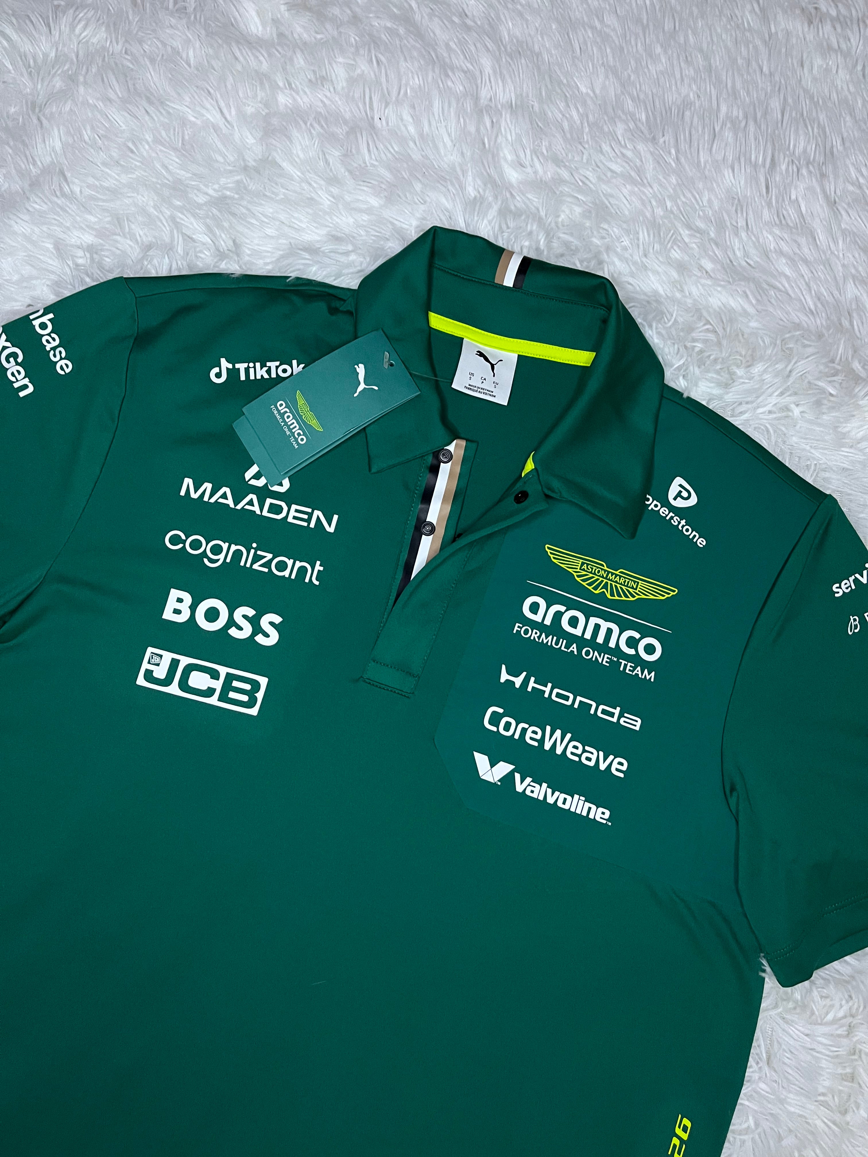Polera tipo piqué Aston Martin